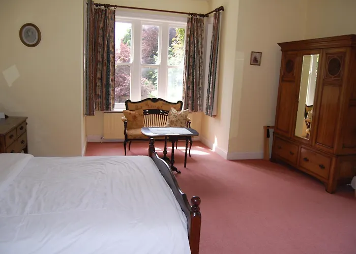 Ardtarmon House